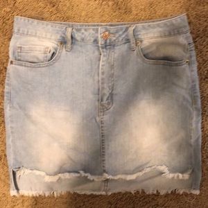 Denim skirt